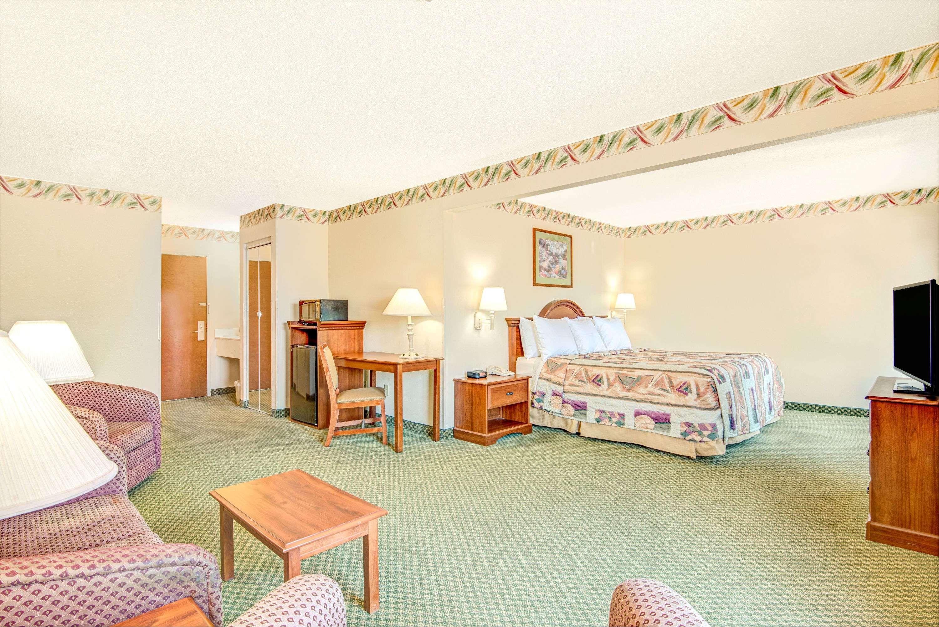 Hotel Days By Wyndham