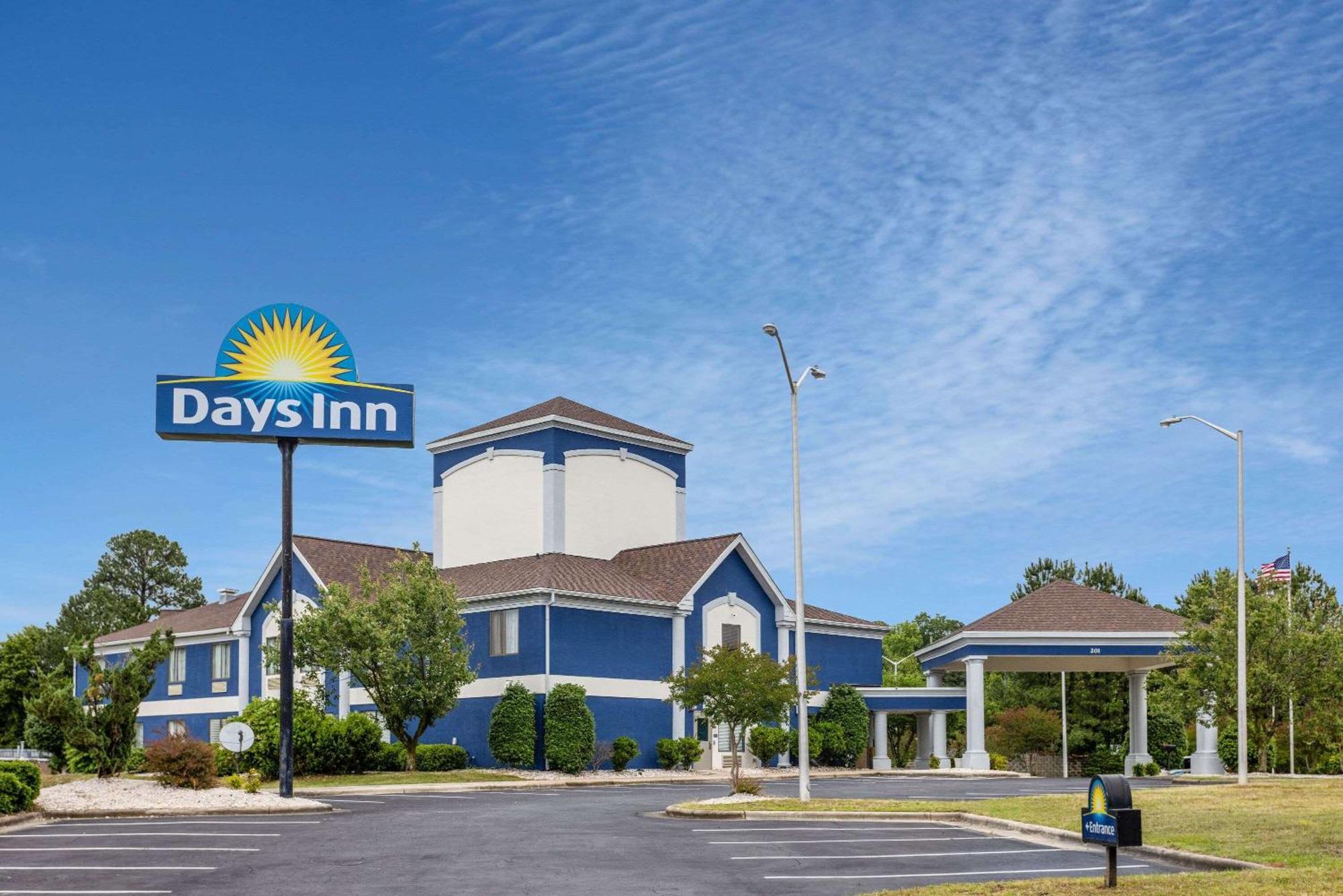 Days By Wyndham 2* Louisburg